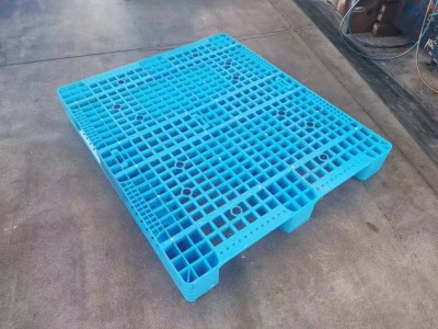 塑料托盘